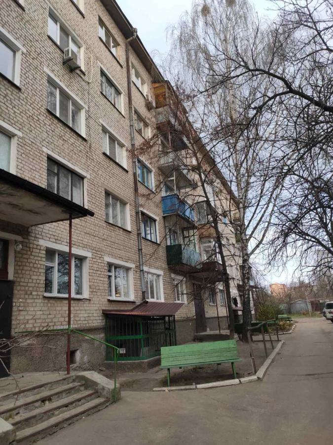 2-Х Комнатная Квартира Коростен Екстериор снимка