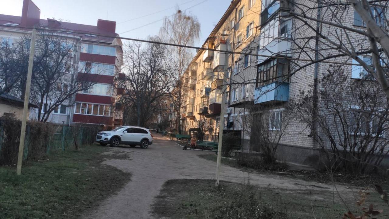 2-Х Комнатная Квартира Коростен Екстериор снимка